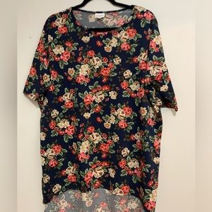LulaRoe Irma tunic top